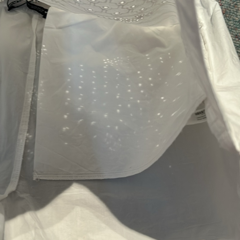 NWT Zara 100% cotton off white shorts with eyelet pockets in XXL - Picture 8 of 12